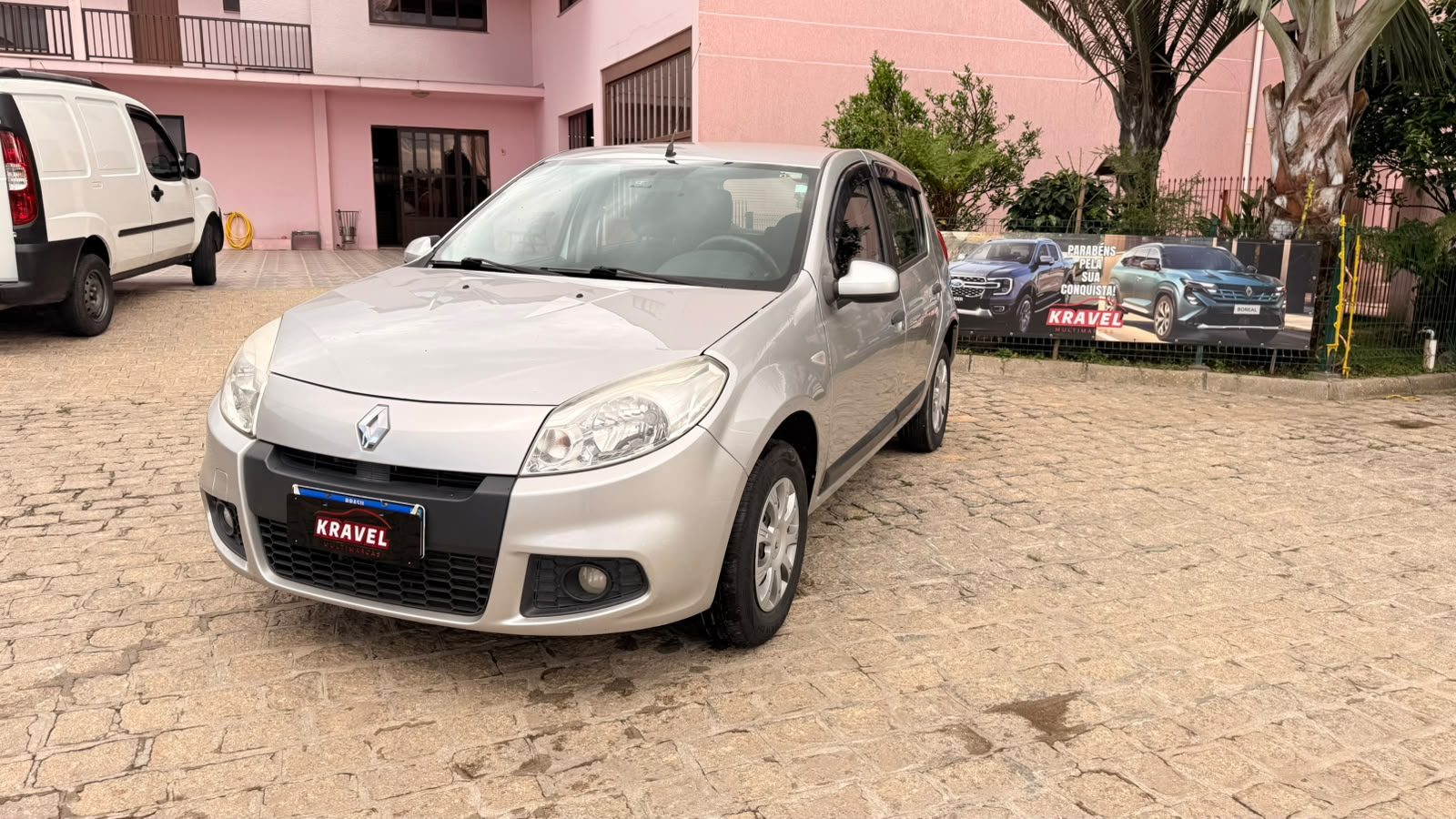Renault Sandero EXPRESSION 1.0
