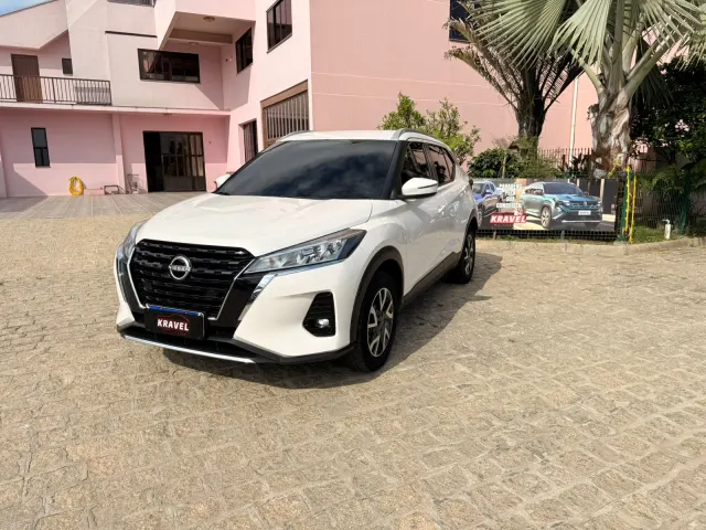 Nissan Kicks SENSE 1.6 CVT