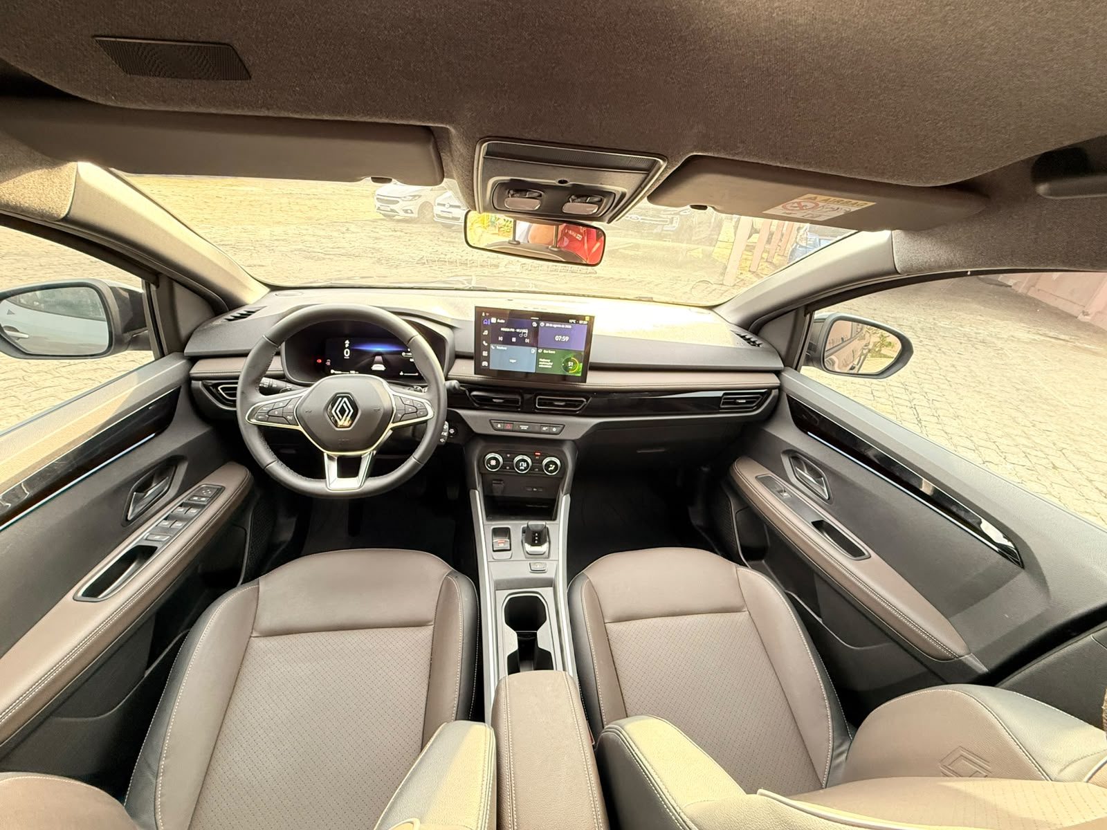 Renault Kardian ICONIC 1.0 TURBO 2026 - foto 8