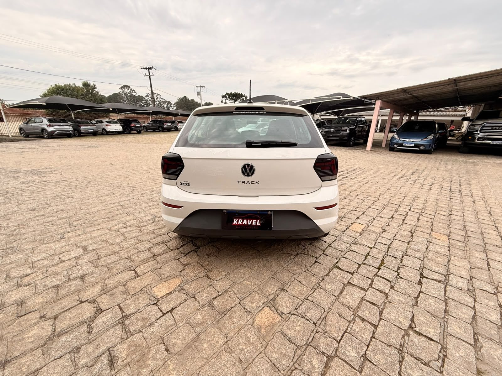 Volkswagen Polo TRACK 1.0 - foto 11