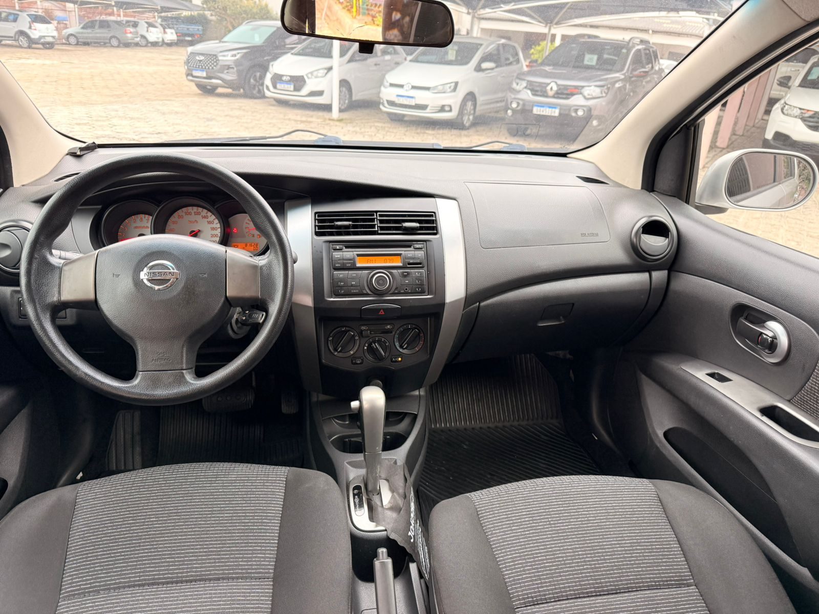 Nissan Livina 1.8 AT S 1.8 AT - foto 13