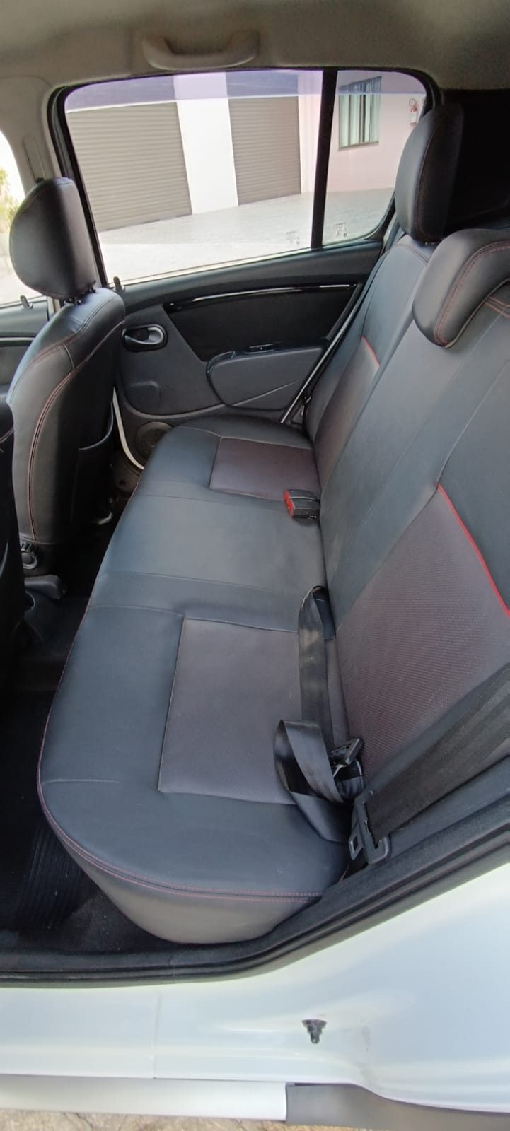 Renault Sandero STEPWAY 1.6 AT - foto 6